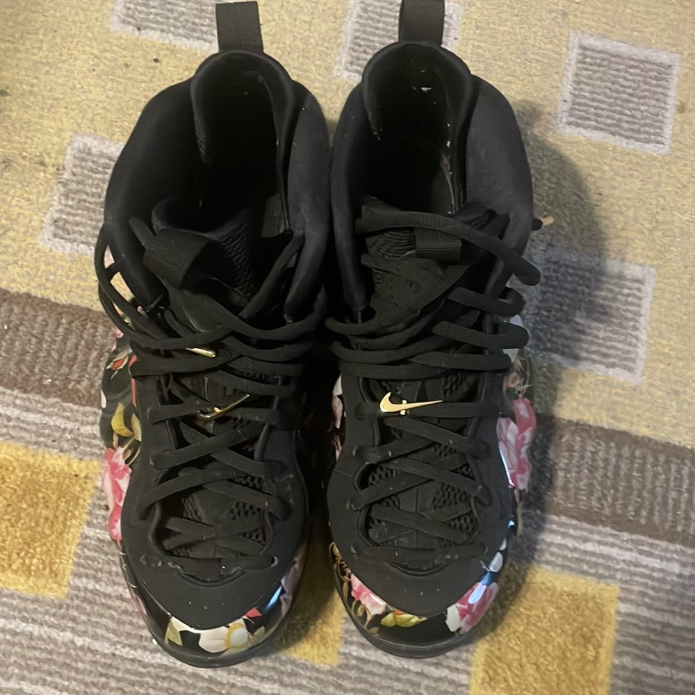 Nike Foamposits
